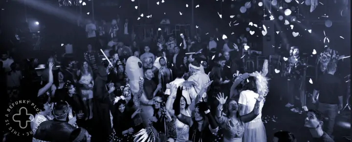 party-img